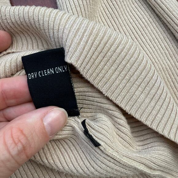 BCBG Max Azria Beige Silk Blend Embroidered Cardigan XL - Picture 6 of 8